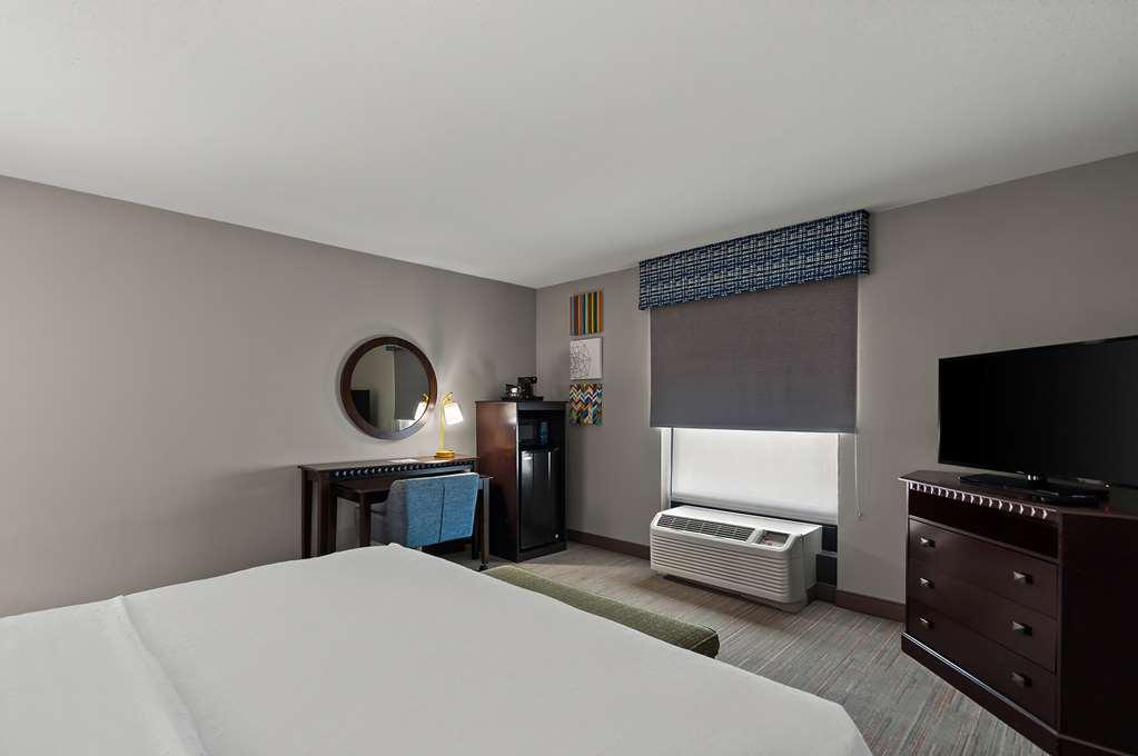 Hampton Inn & Suites Fort Belvoir Alexandria South Bilik gambar